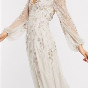 NWT ASOS Design Midi Dress with Blouson Sleeves and Floral Embellisment